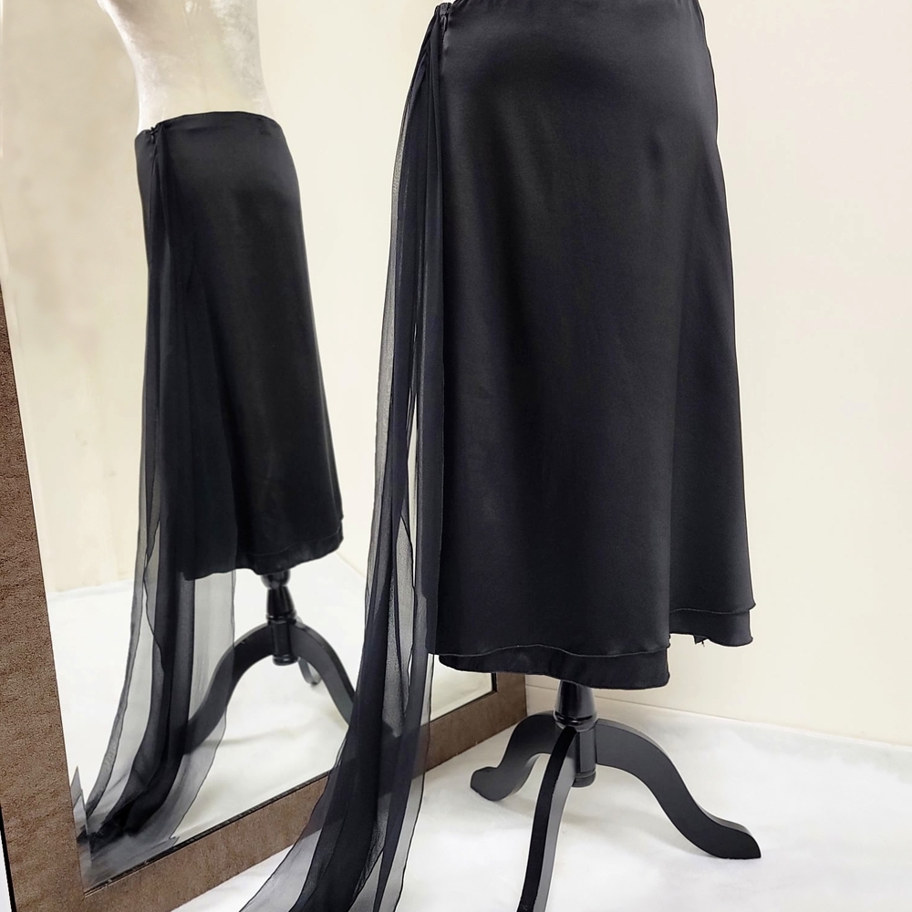 Black Midi A-Line Skirt with Asymmetrical Slit for Cocktail